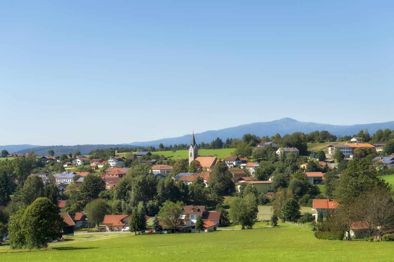 Landgasthof Euler Hotel Neuschönau Buitenkant foto